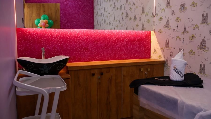 Private treatment room with wash basin